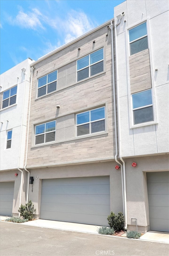 987 E Mason Lane 129