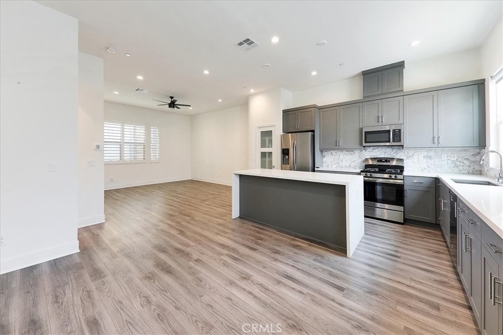 987 E Mason Lane 129