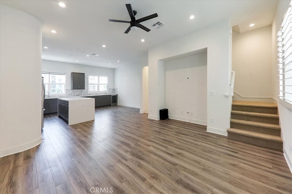 987 E Mason Lane 129