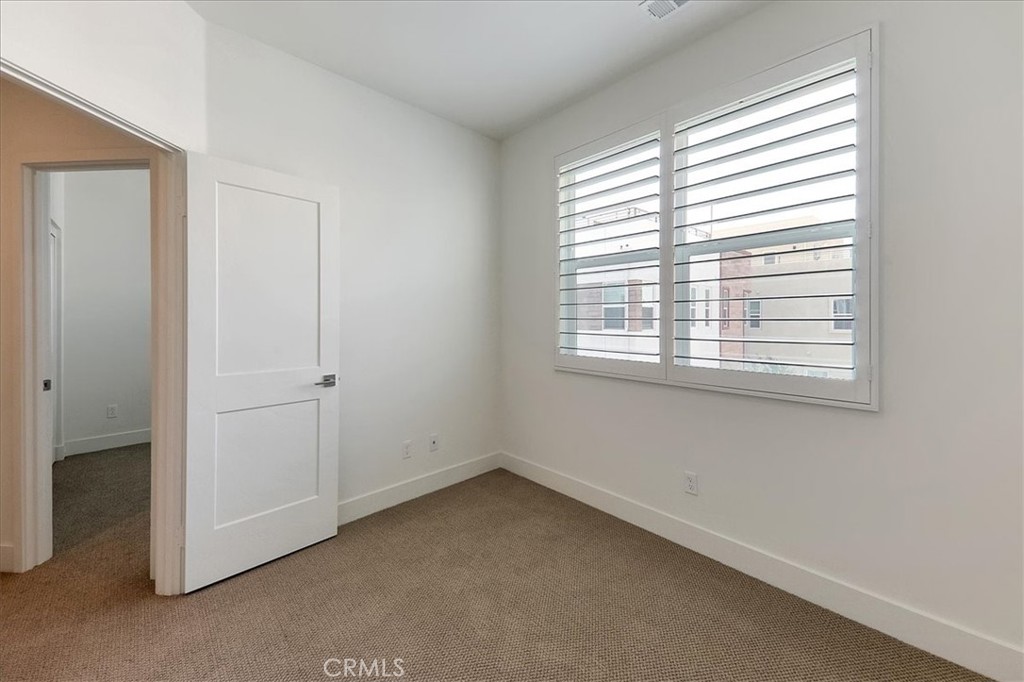 987 E Mason Lane 129