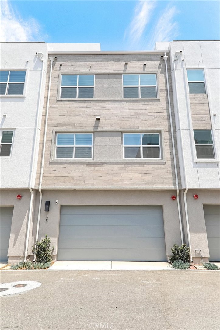 987 E Mason Lane 129