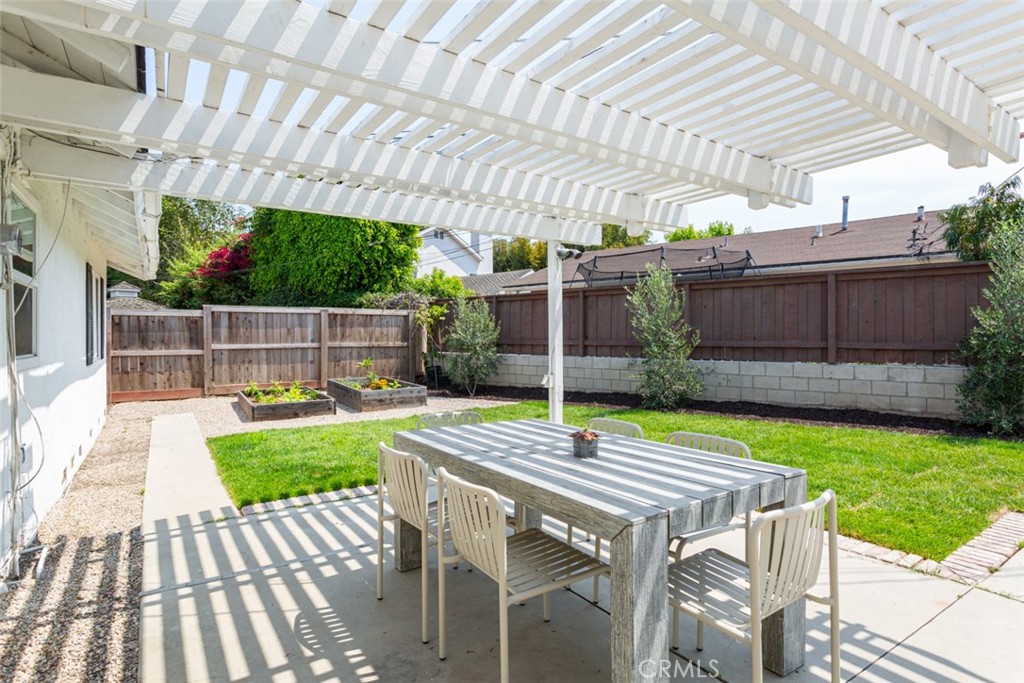 339 Peach Tree Lane