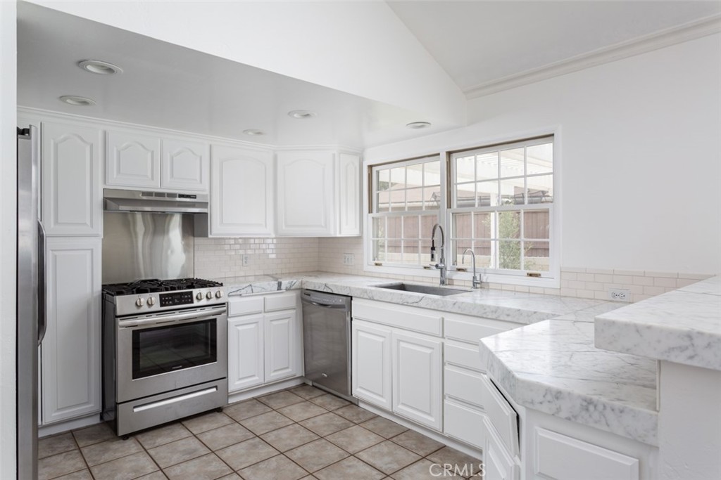 339 Peach Tree Lane