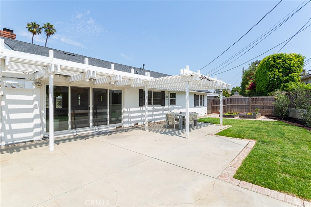 339 Peach Tree Lane