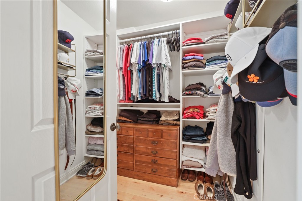 2540 Bungalow Place 80