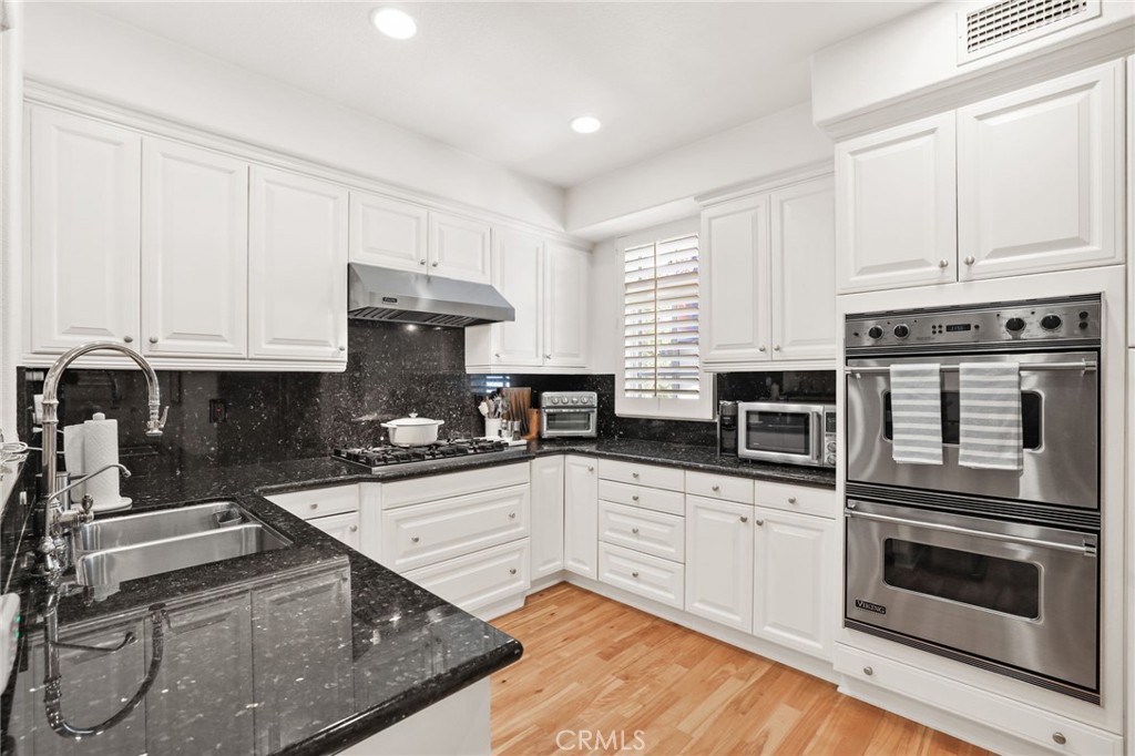 2540 Bungalow Place 80