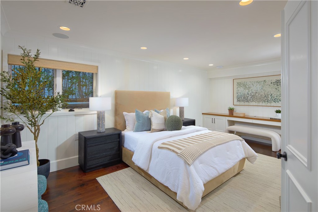 2 Royal Saint George Road