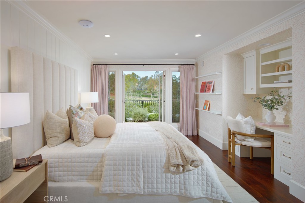 2 Royal Saint George Road