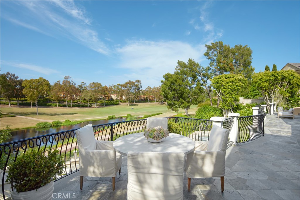 2 Royal Saint George Road