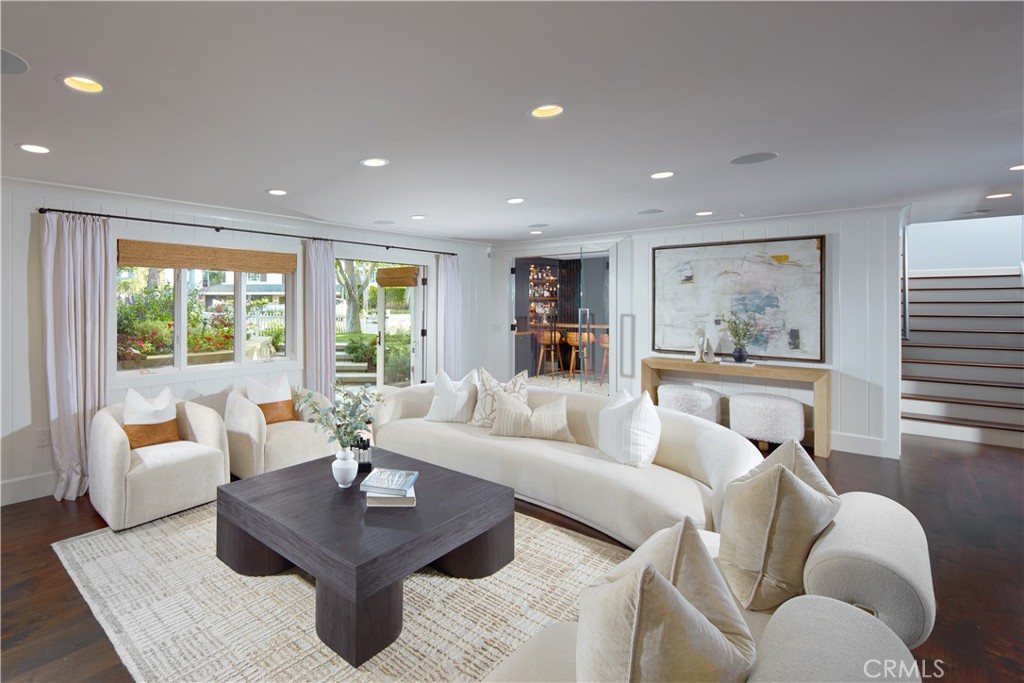 2 Royal Saint George Road