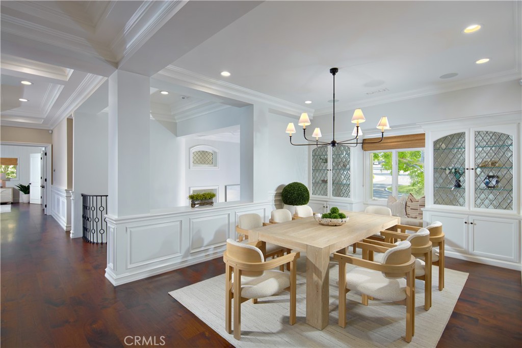 2 Royal Saint George Road