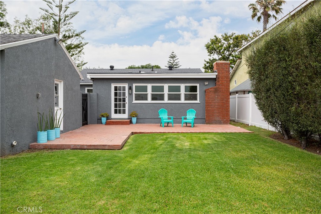 2662 Riverside Drive