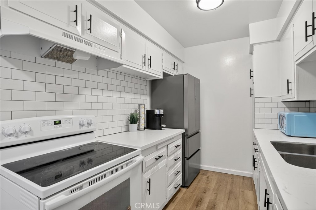901 Linden Avenue 8