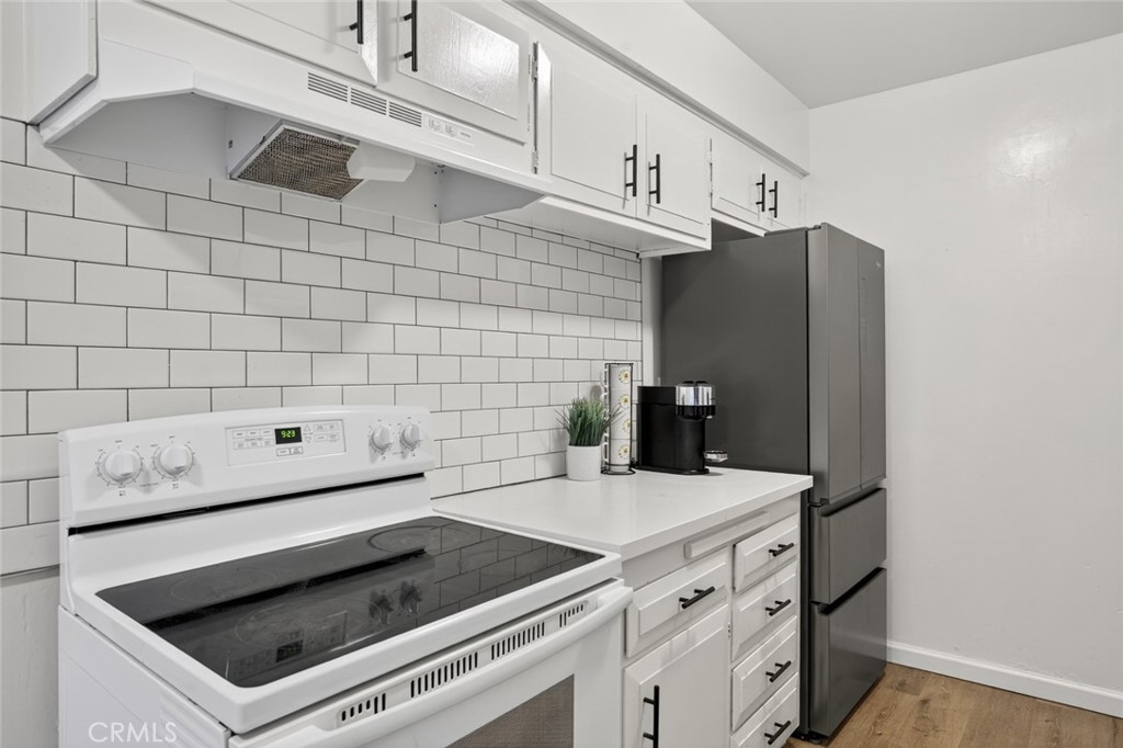 901 Linden Avenue 8