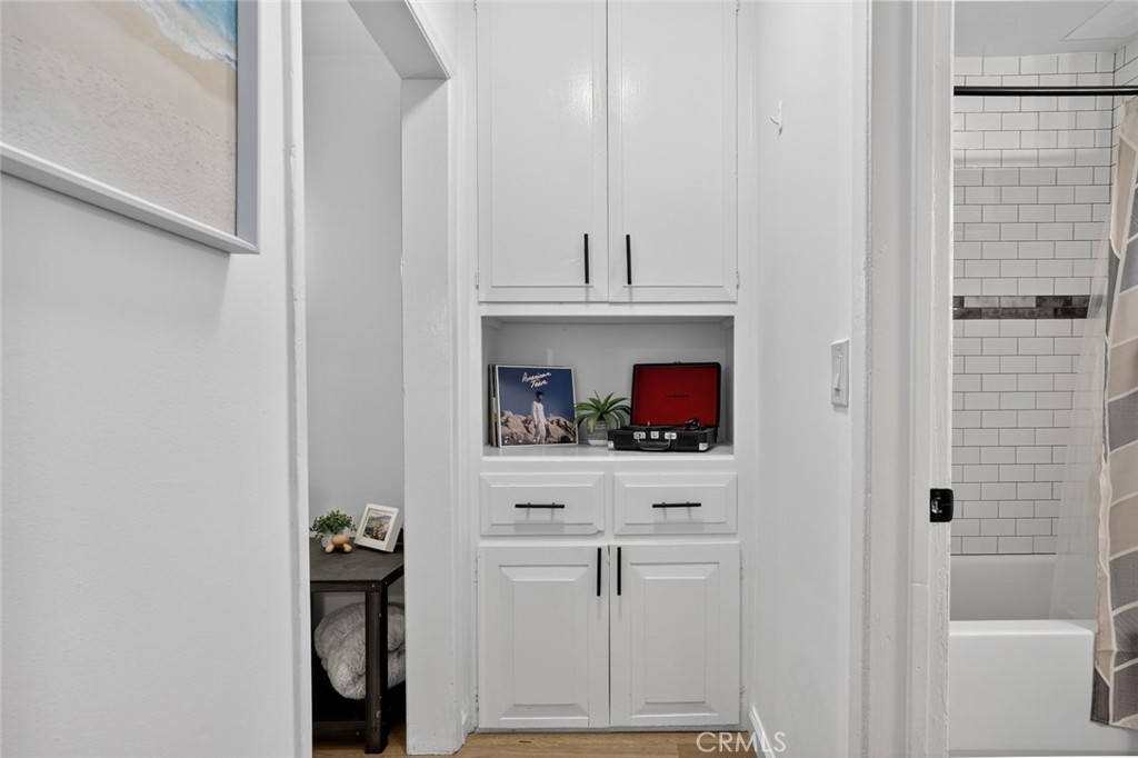 901 Linden Avenue 8