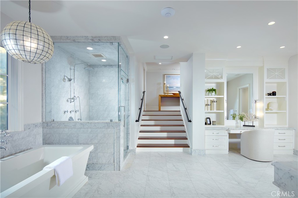 2 Royal Saint George Road