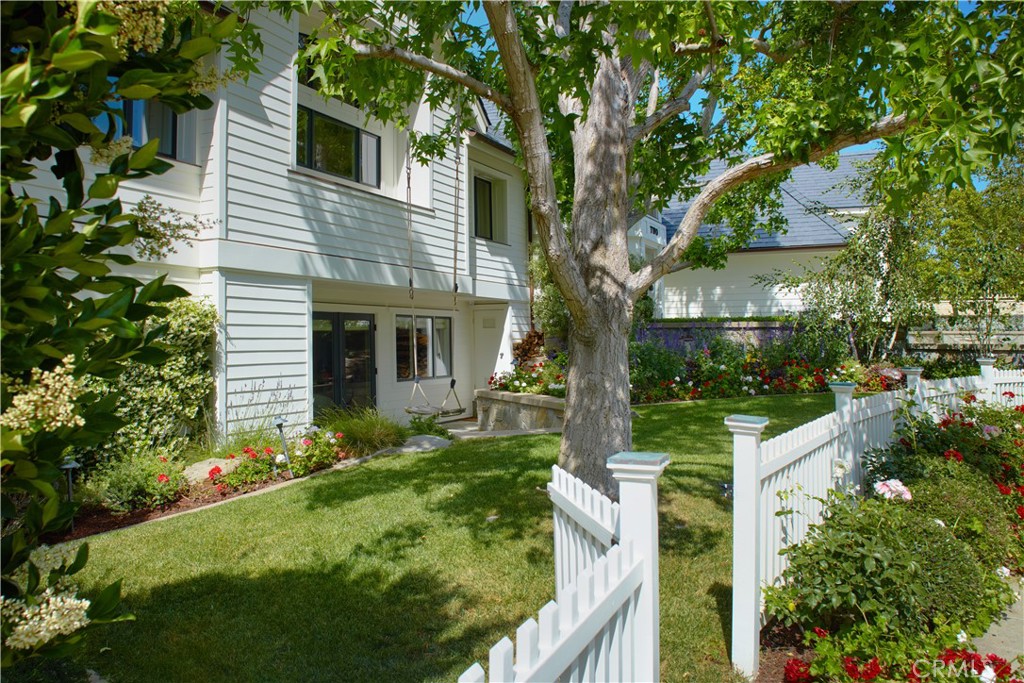 2 Royal Saint George Road