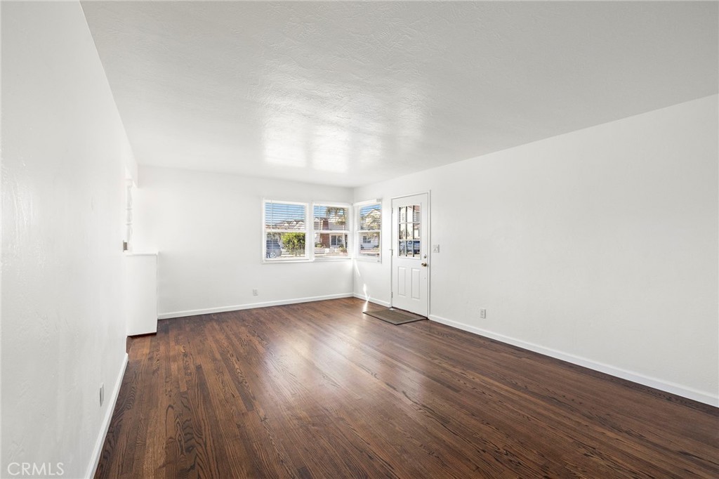 364 East 18th Street