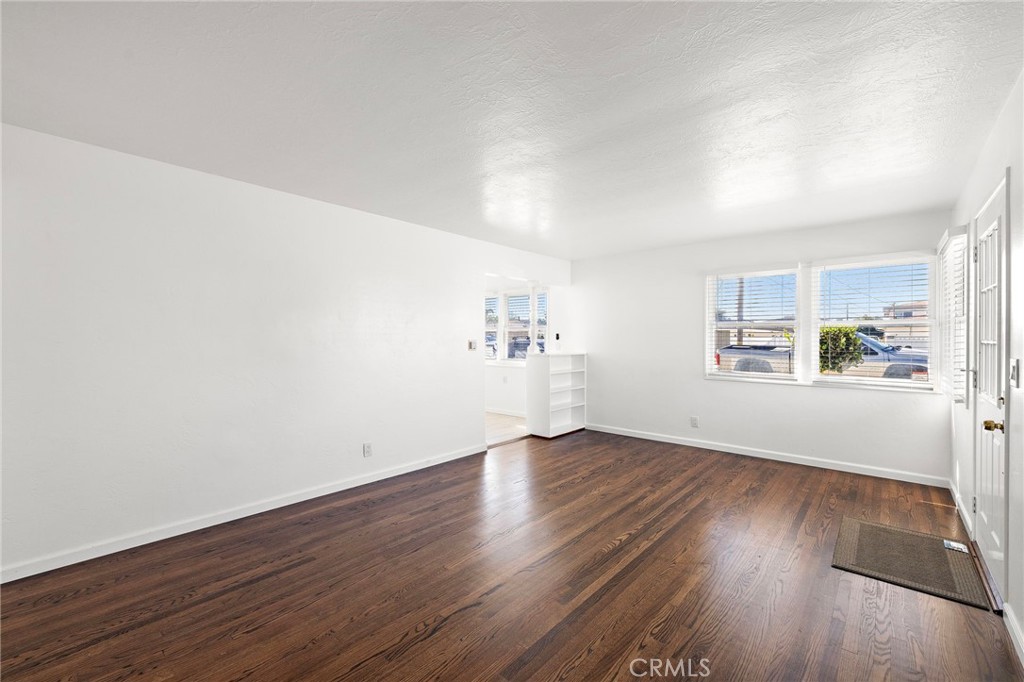 364 East 18th Street