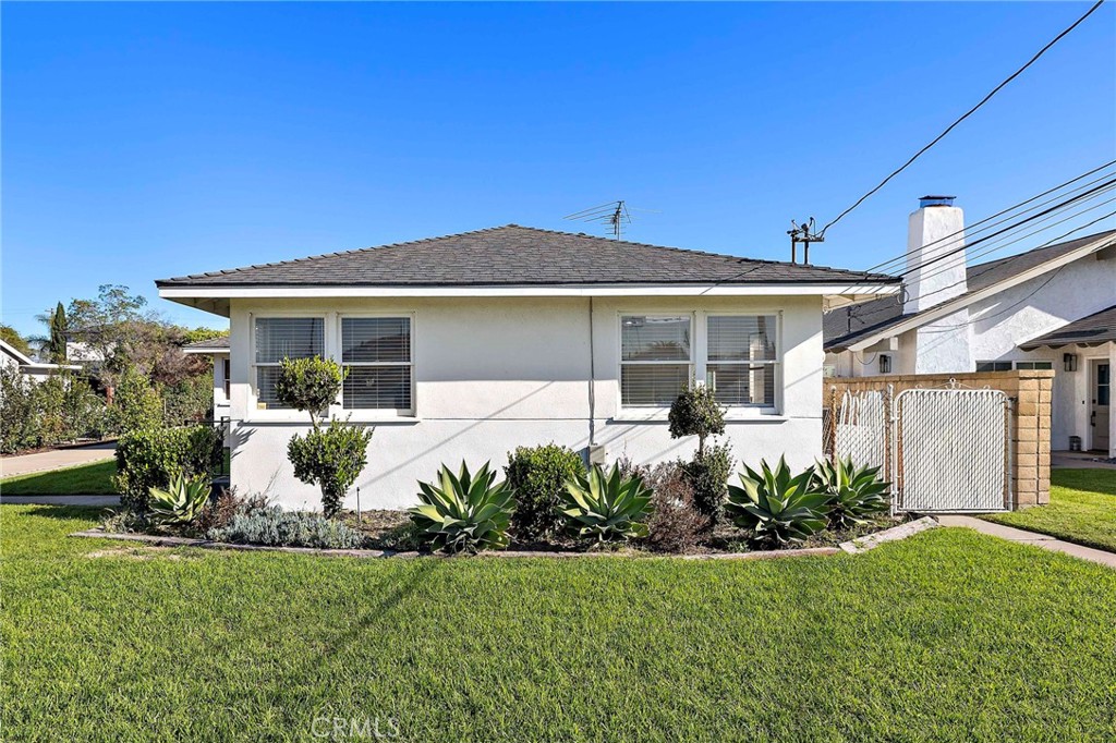 364 East 18th Street