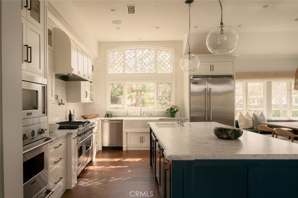 2 Royal Saint George Road