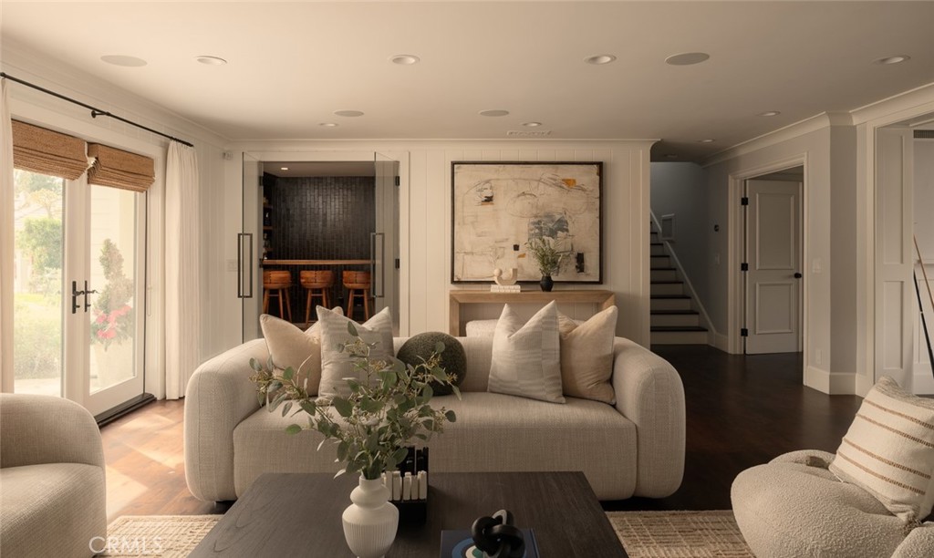 2 Royal Saint George Road