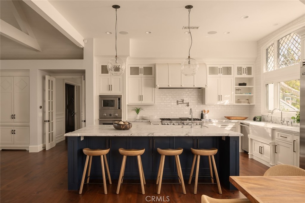 2 Royal Saint George Road