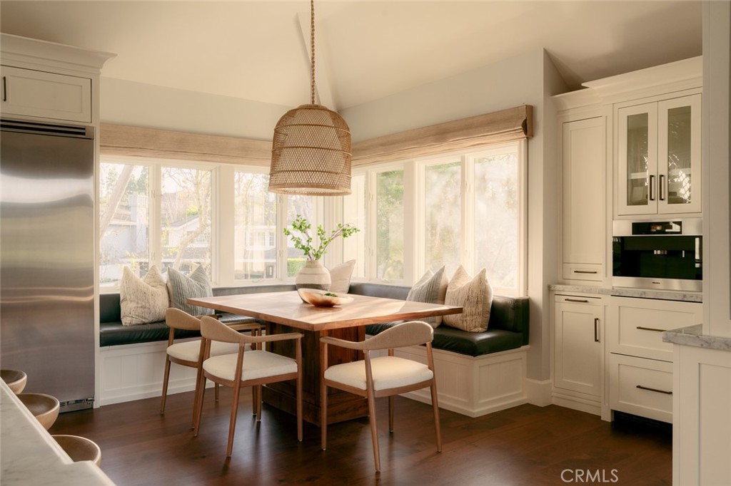 2 Royal Saint George Road