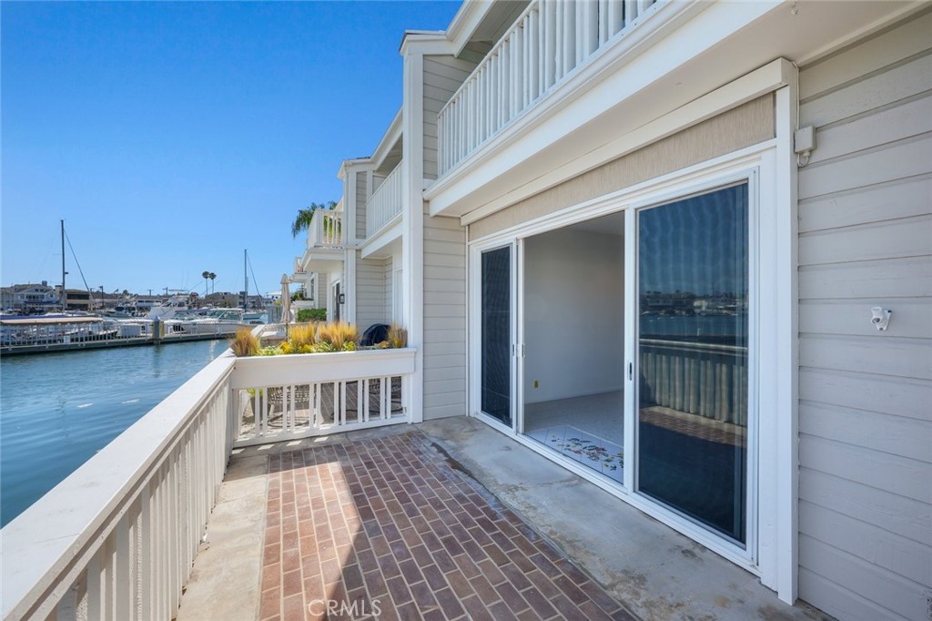 981 Bayside Cove 405