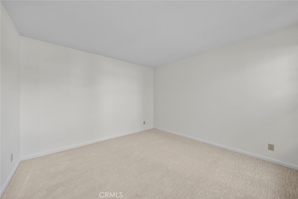 981 Bayside Cove 405
