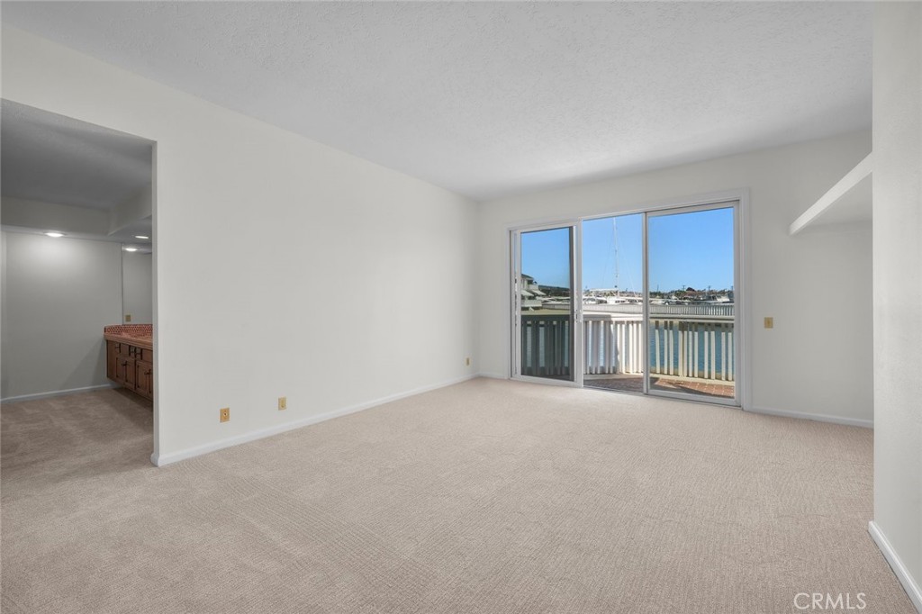 981 Bayside Cove 405