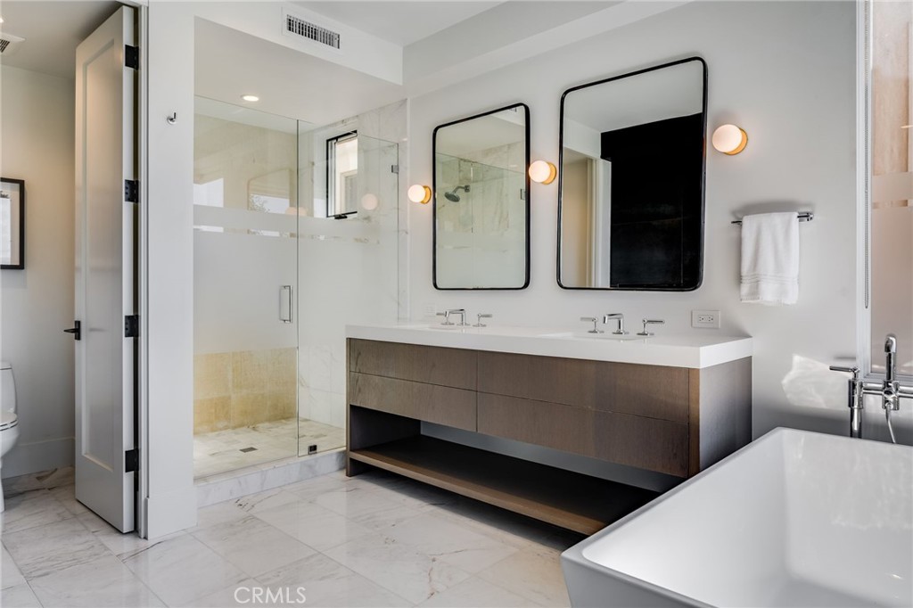 428 Fernleaf Avenue