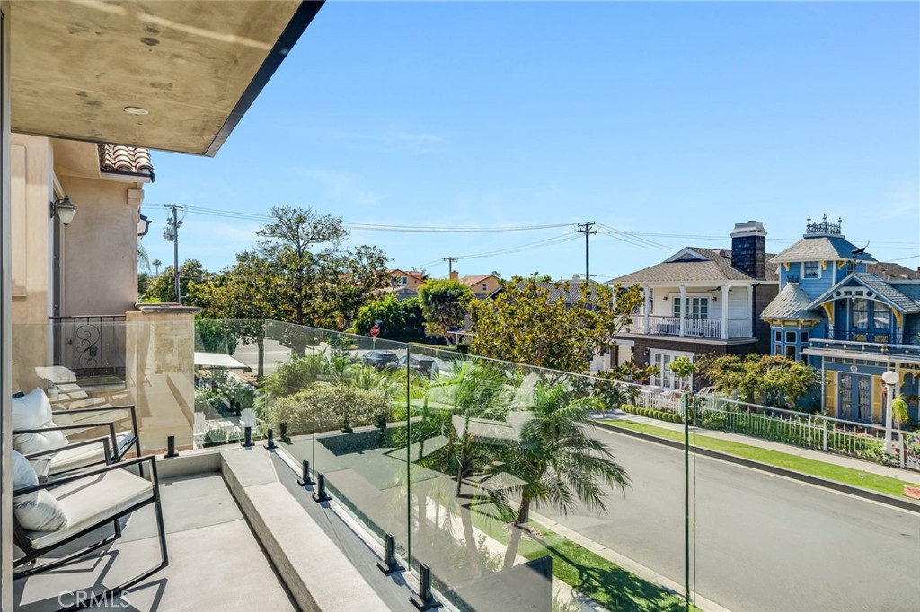 428 Fernleaf Avenue