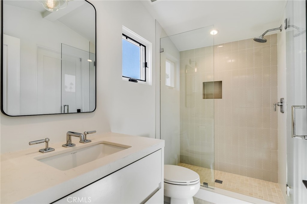 428 Fernleaf Avenue