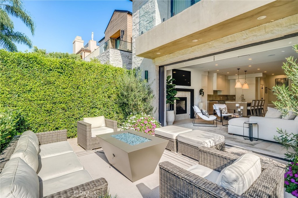 428 Fernleaf Avenue