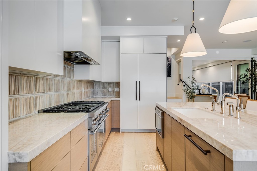428 Fernleaf Avenue