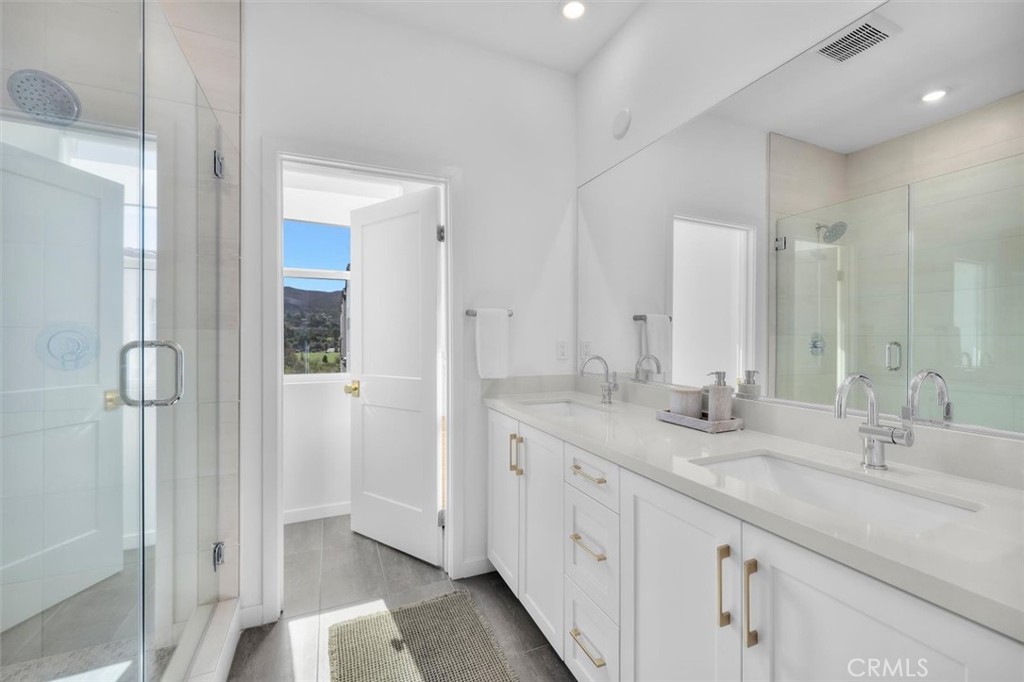 32053 Paseo Vienta