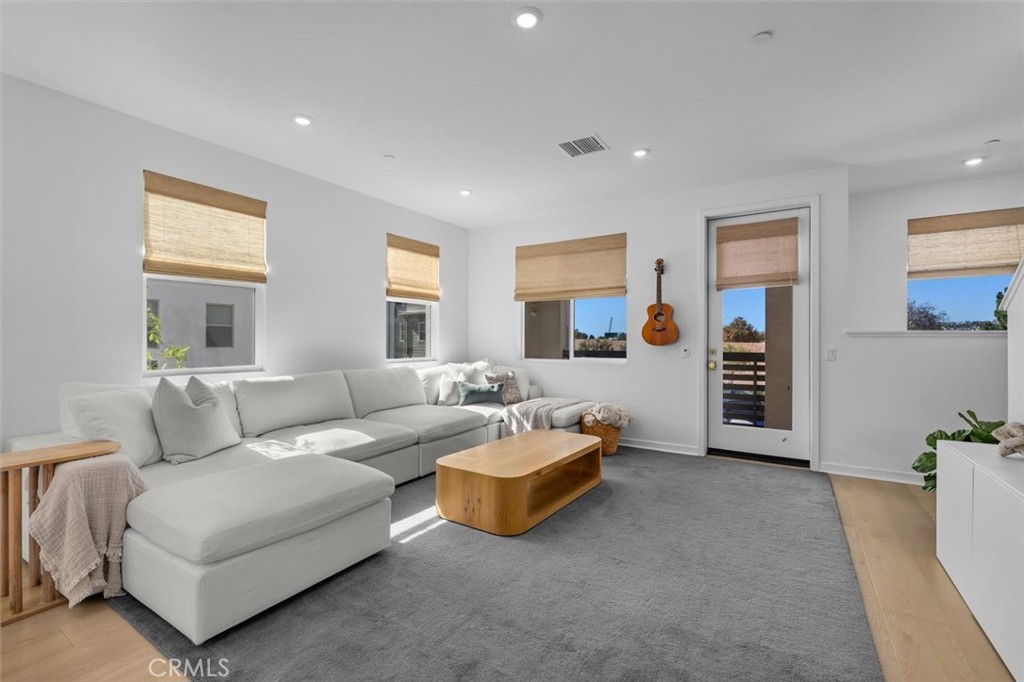 32053 Paseo Vienta