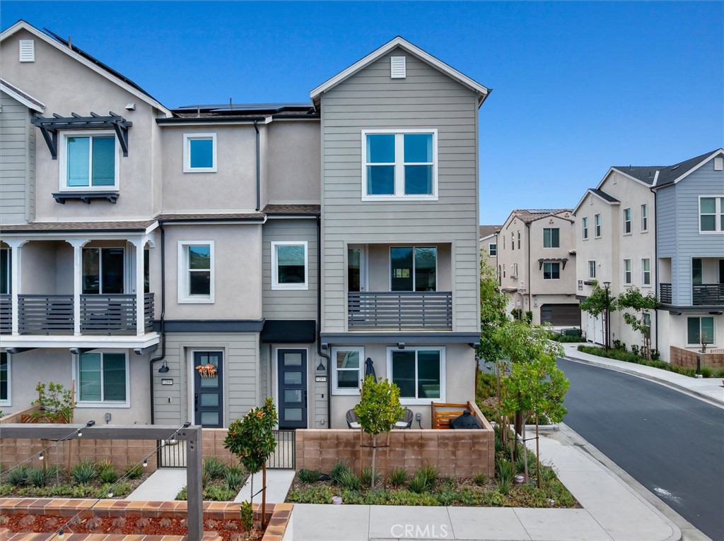 32053 Paseo Vienta