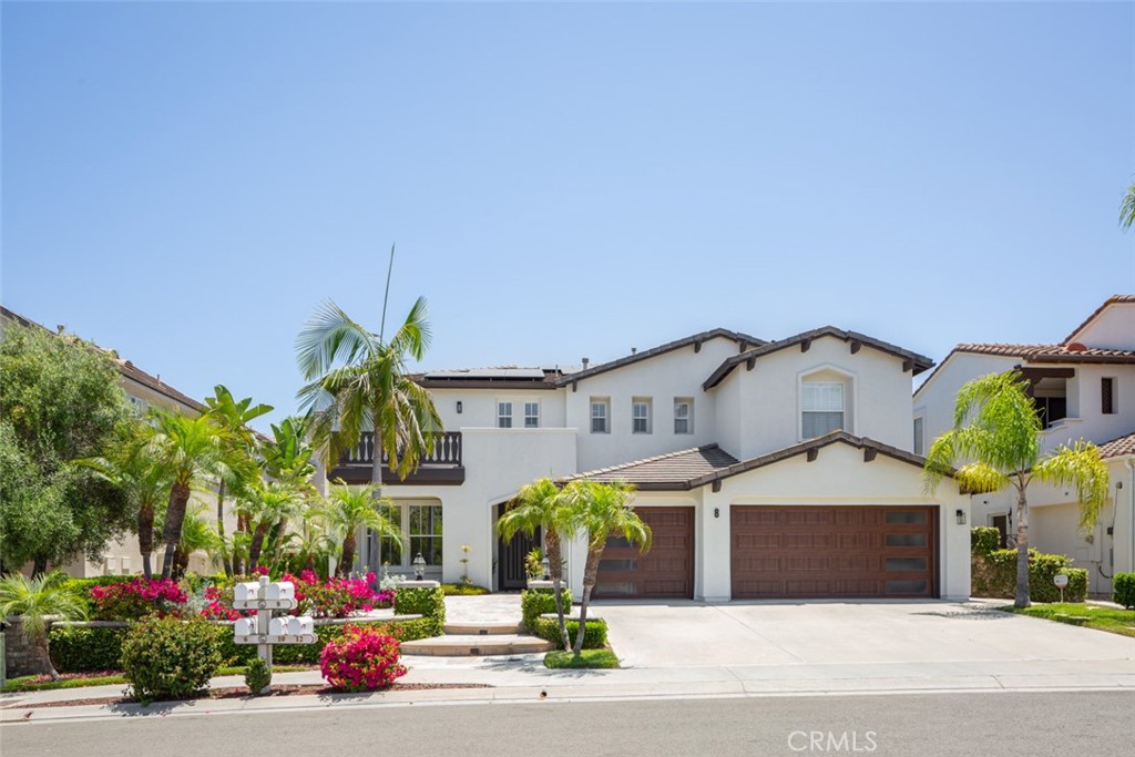 8 Hubbard Way