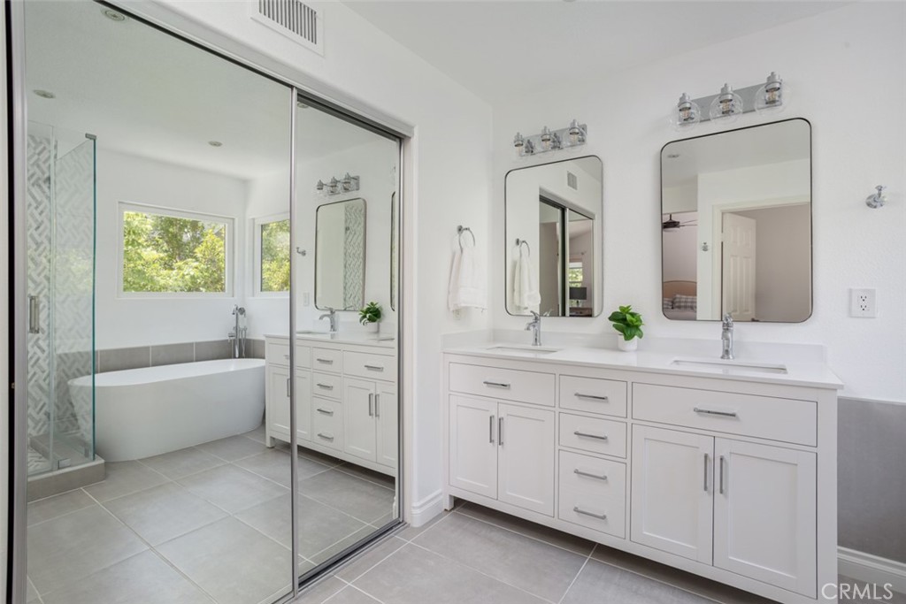 391 Catalina Shores Drive