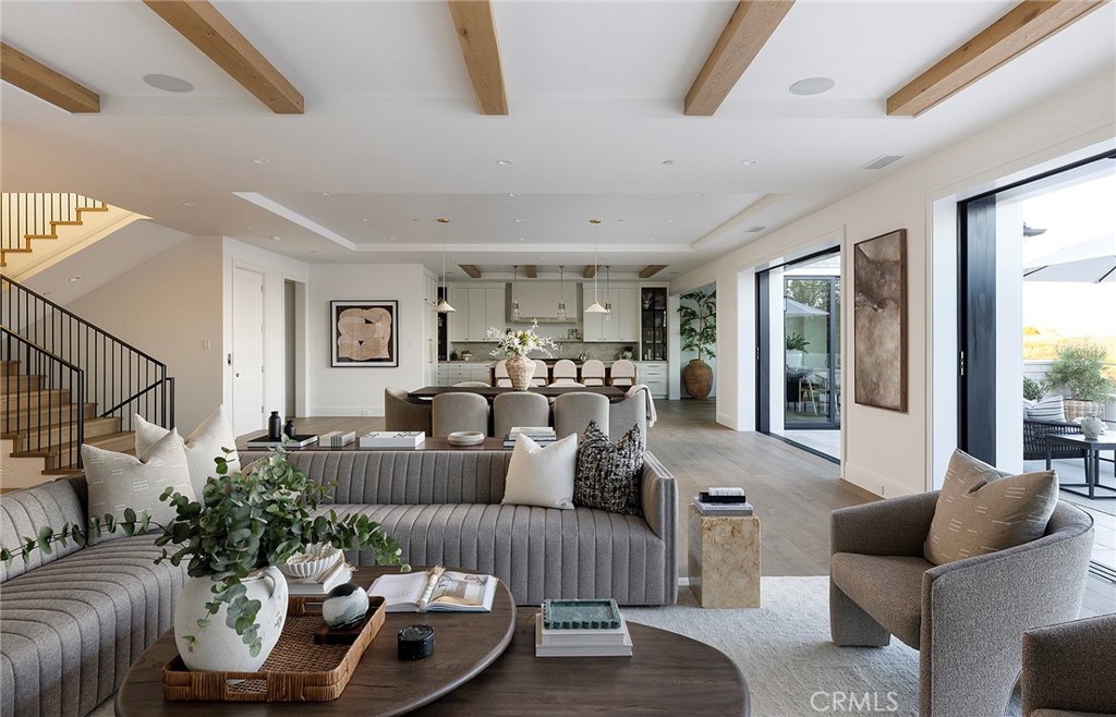 702 Saint James Place