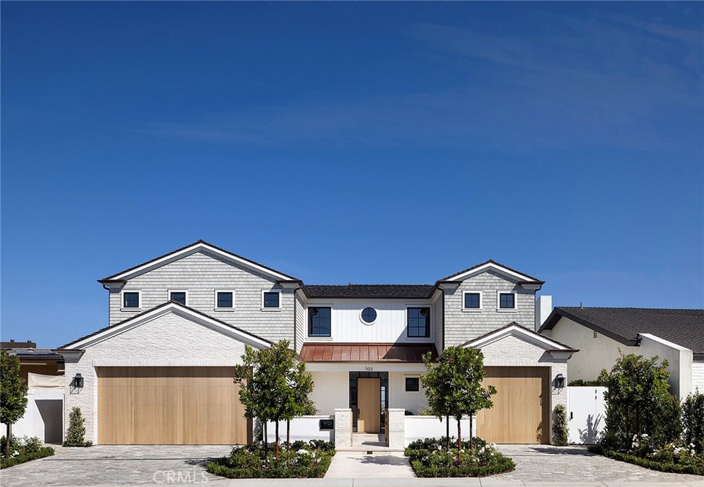 702 Saint James Place