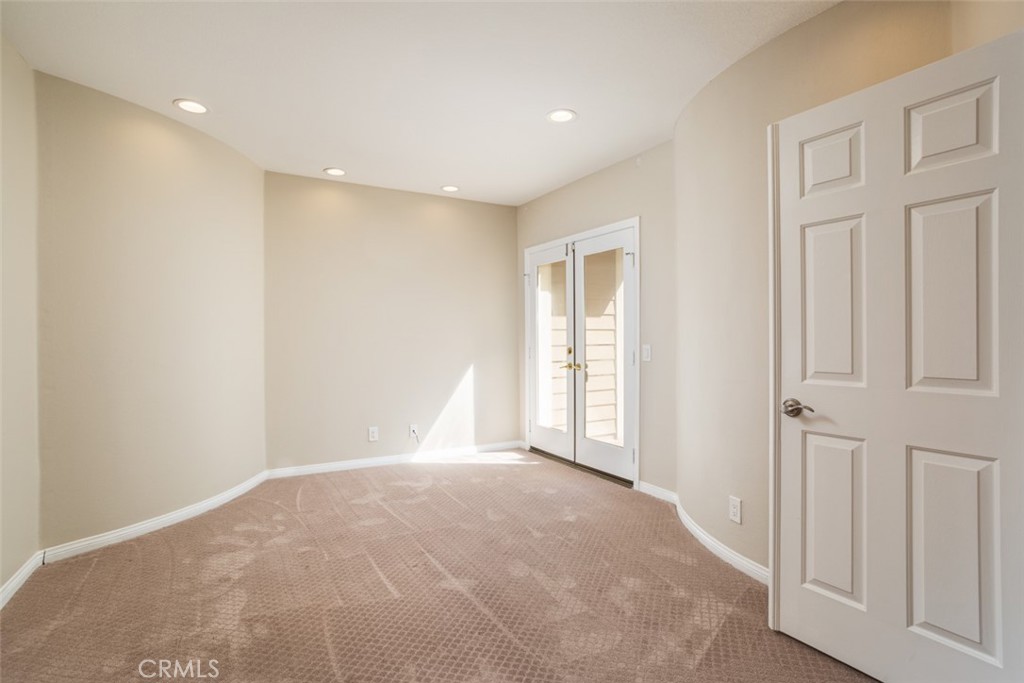 5 Jackson Court