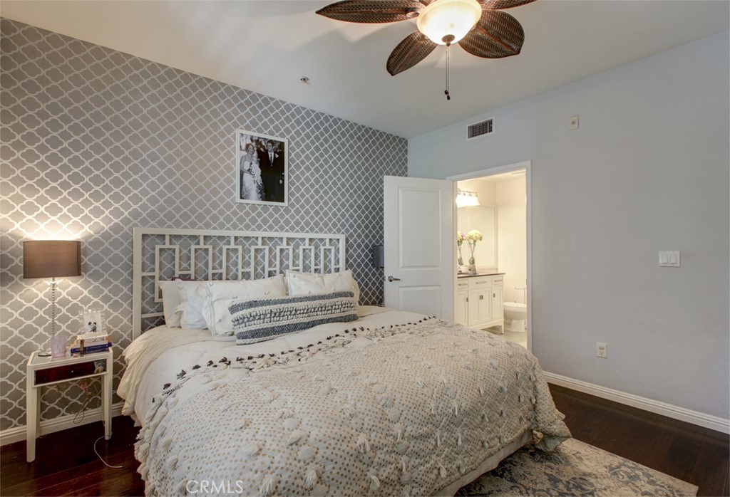 1801 E Katella Avenue 1048