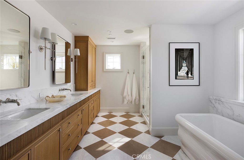 702 Saint James Place