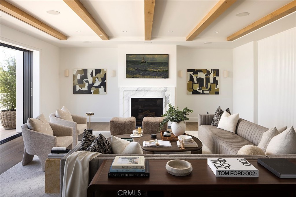 702 Saint James Place