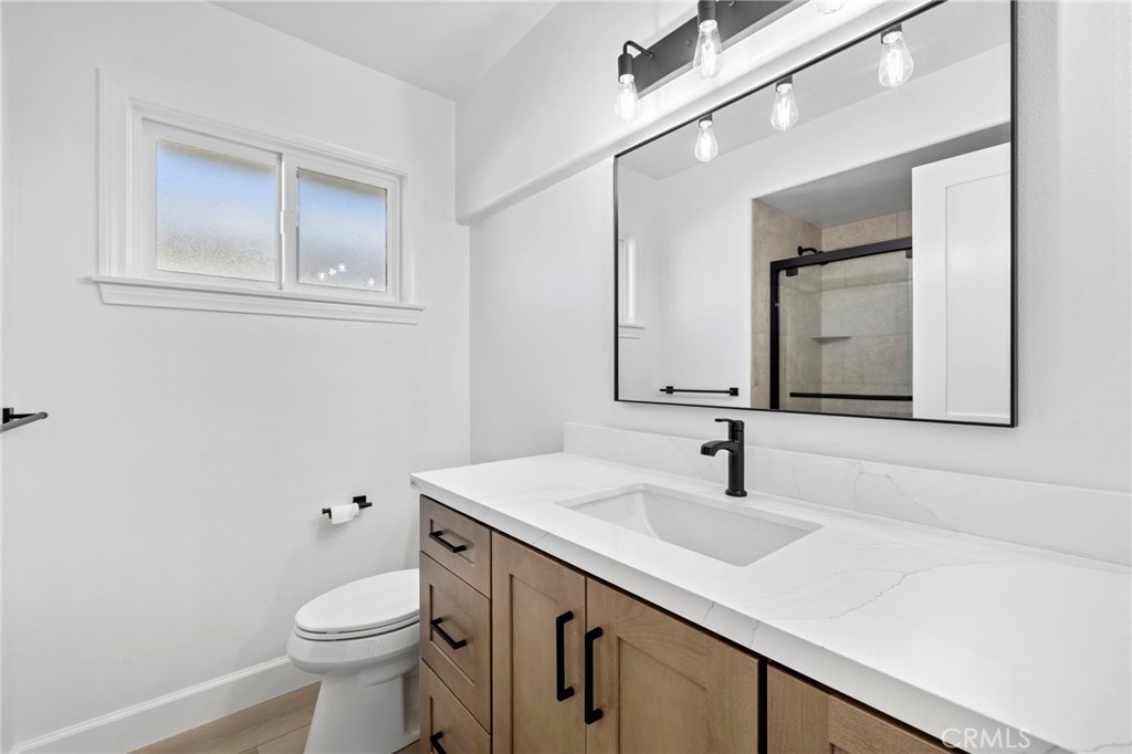 9351 Leilani Dr