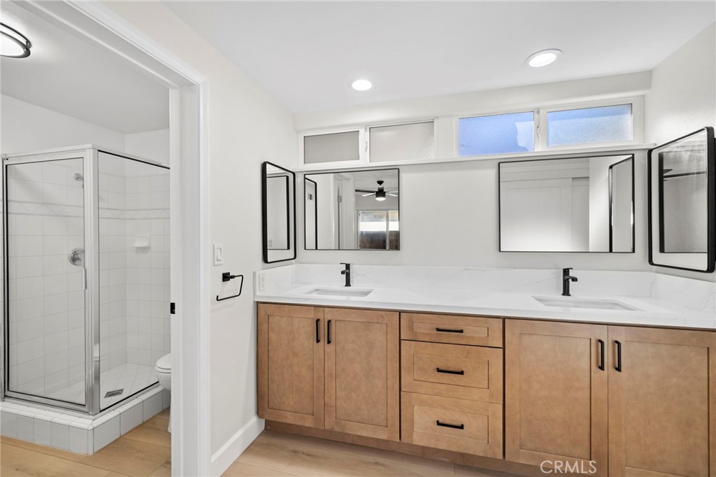 9351 Leilani Dr