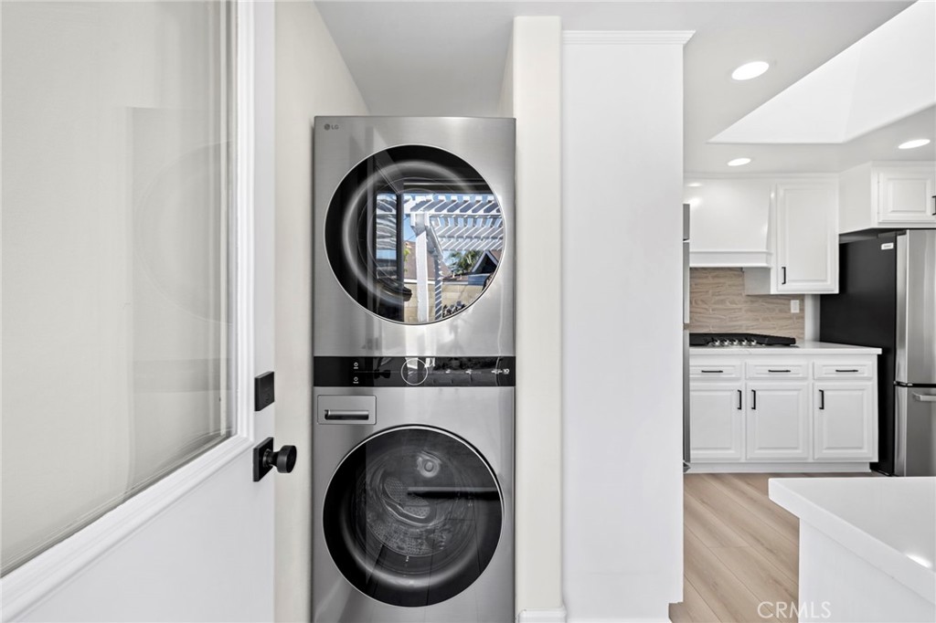 9351 Leilani Dr